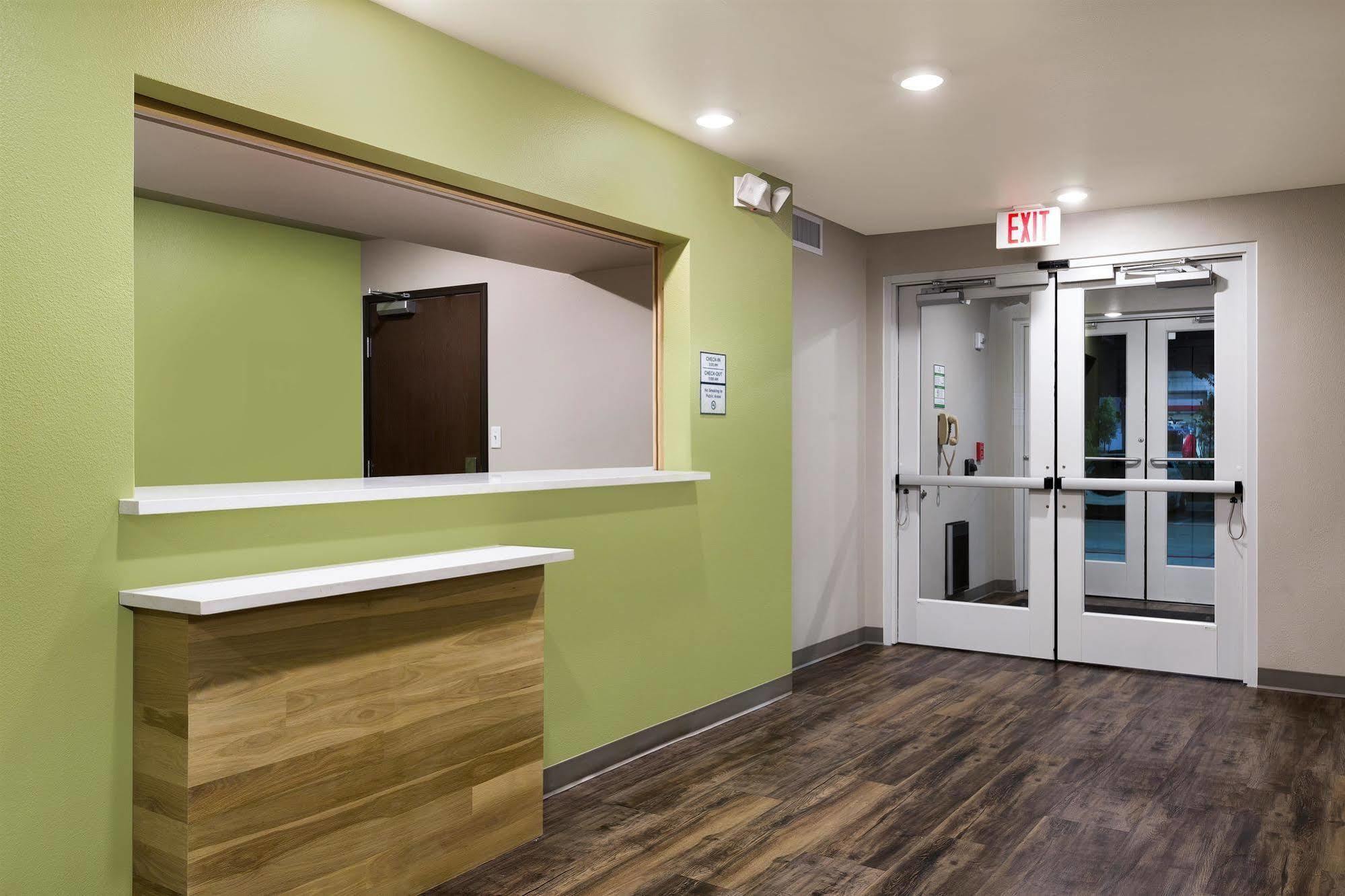 Woodspring Suites Houston Iah Airport Humble Εξωτερικό φωτογραφία